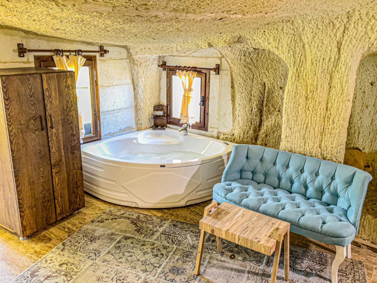 Heritage Cave Suites Ургуп Экстерьер фото