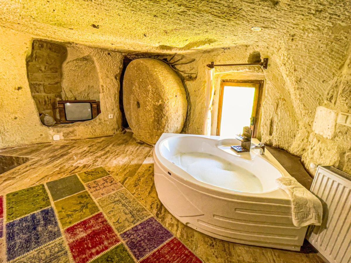 Heritage Cave Suites Ургуп Экстерьер фото